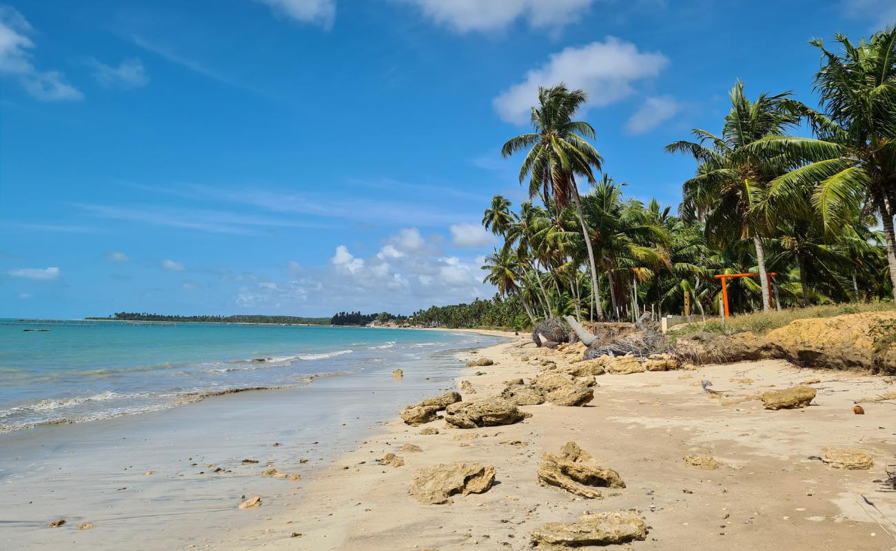 Praia da Barra de Camaragibe'in fotoğrafı açık bej kum yüzey ile