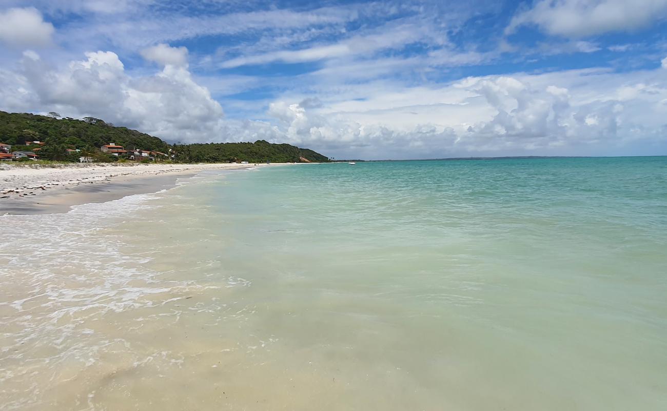 Praia do Ponta de Pedras II'in fotoğrafı açık bej kum yüzey ile