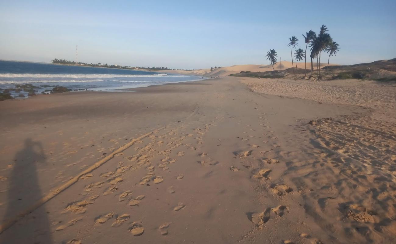 Praia Das Almas.'in fotoğrafı parlak ince kum yüzey ile