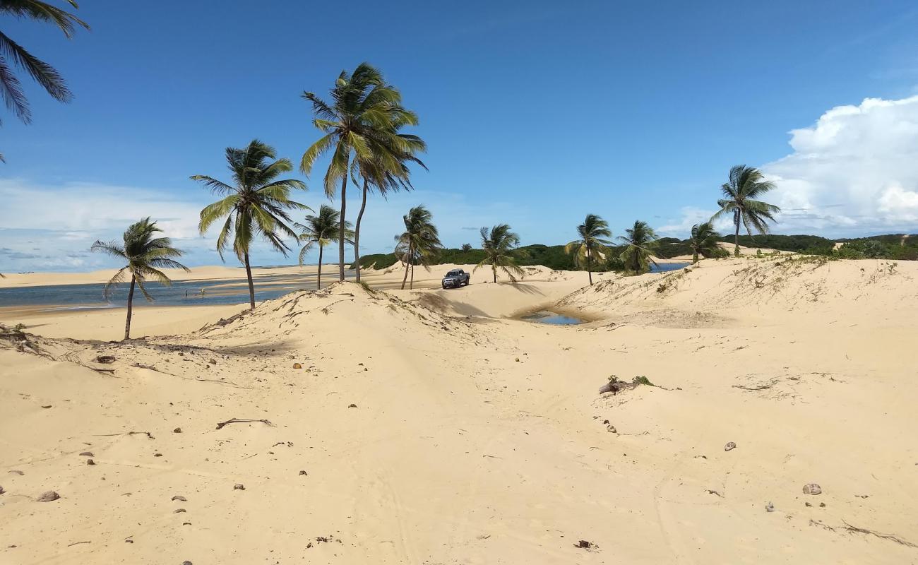 Praia do Amor'in fotoğrafı açık bej kum yüzey ile