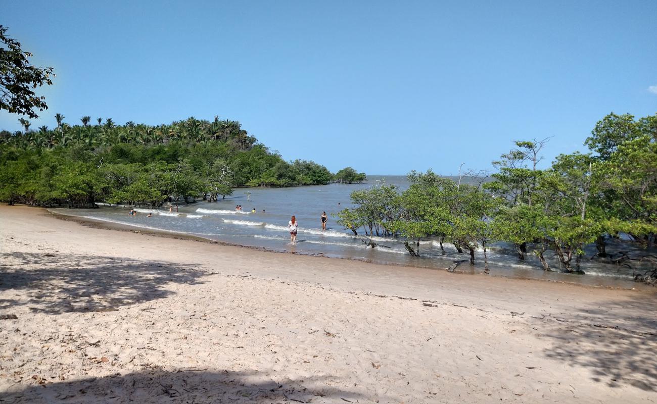 Praia do Catatiua'in fotoğrafı parlak kum yüzey ile