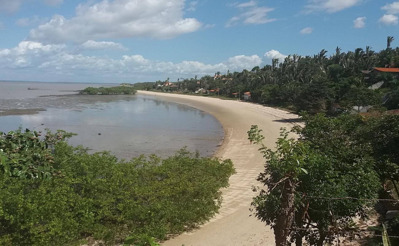 Praia de Jucatuba'in fotoğrafı açık bej kum yüzey ile