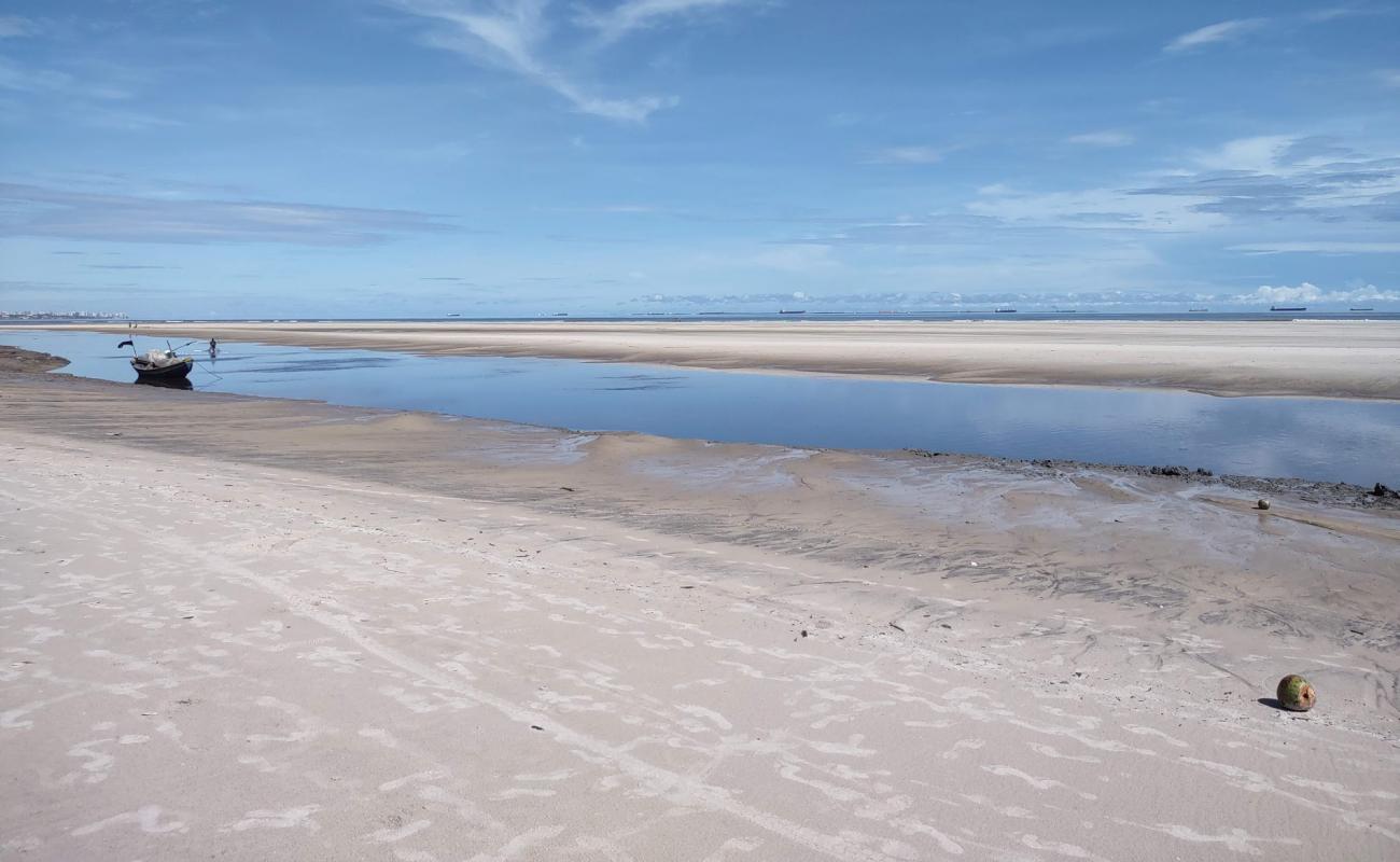 Praia do Mangue Seco'in fotoğrafı parlak kum yüzey ile