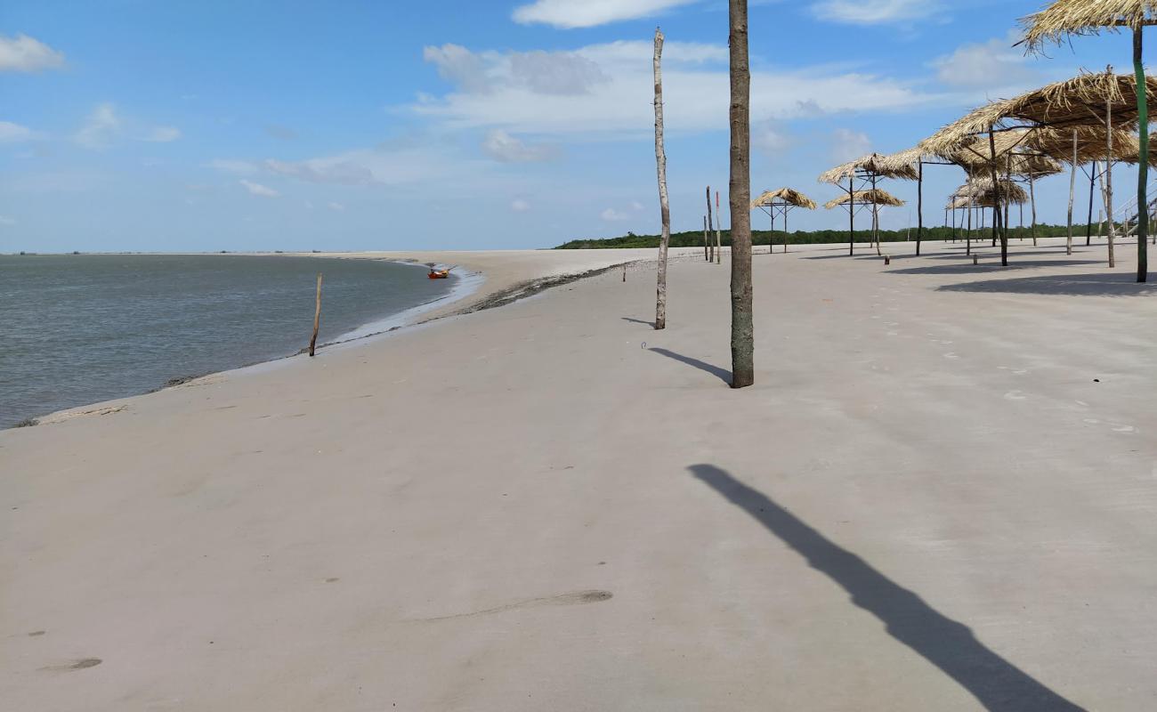 Lembe Plajı'in fotoğrafı açık bej kum yüzey ile