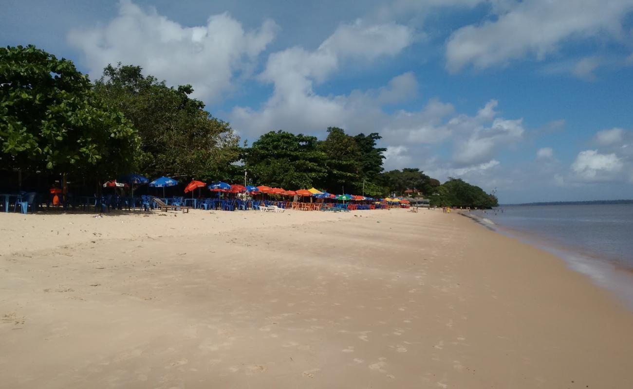 Praia do Outeiro'in fotoğrafı parlak kum yüzey ile