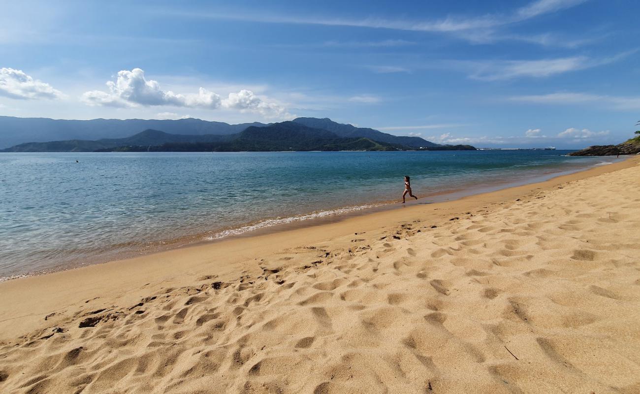 Praia da Feiticeira'in fotoğrafı açık bej kum yüzey ile
