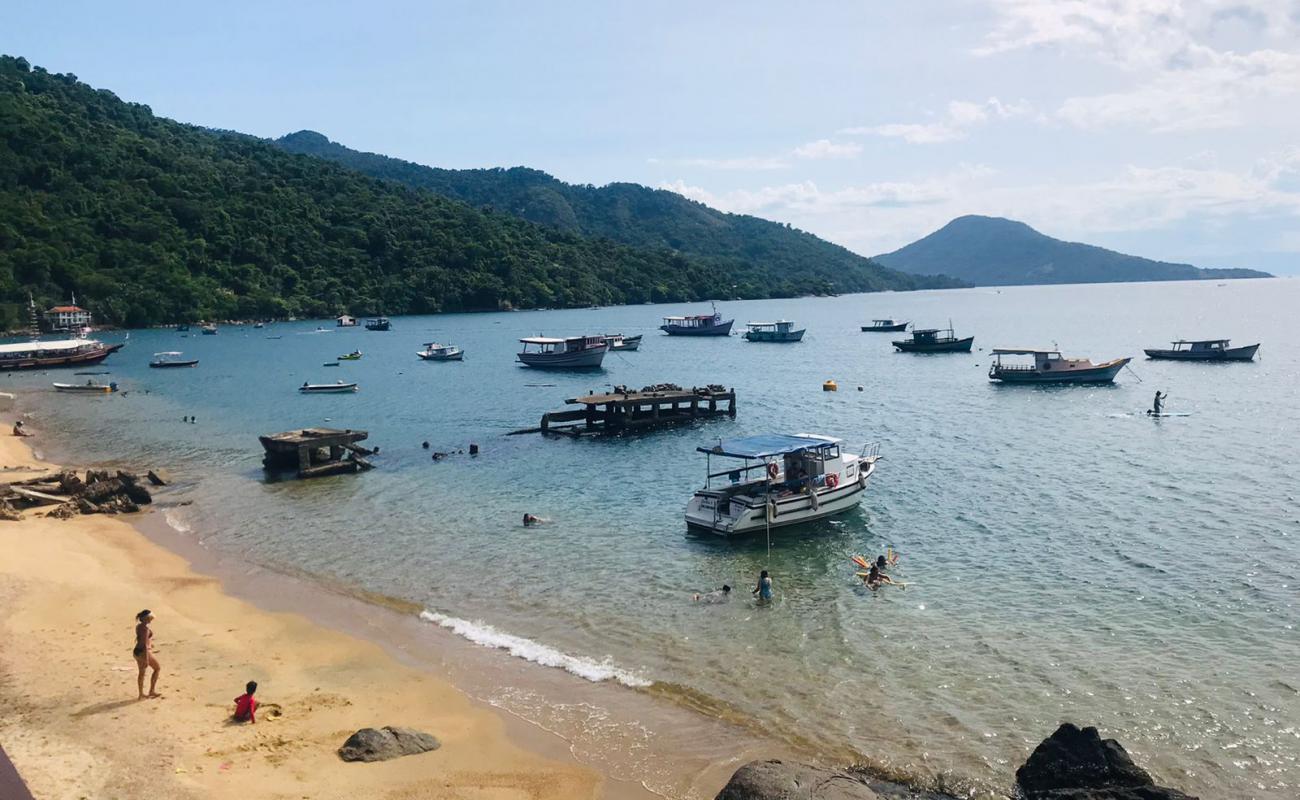 Praia de Bananal Grande'in fotoğrafı açık bej kum yüzey ile