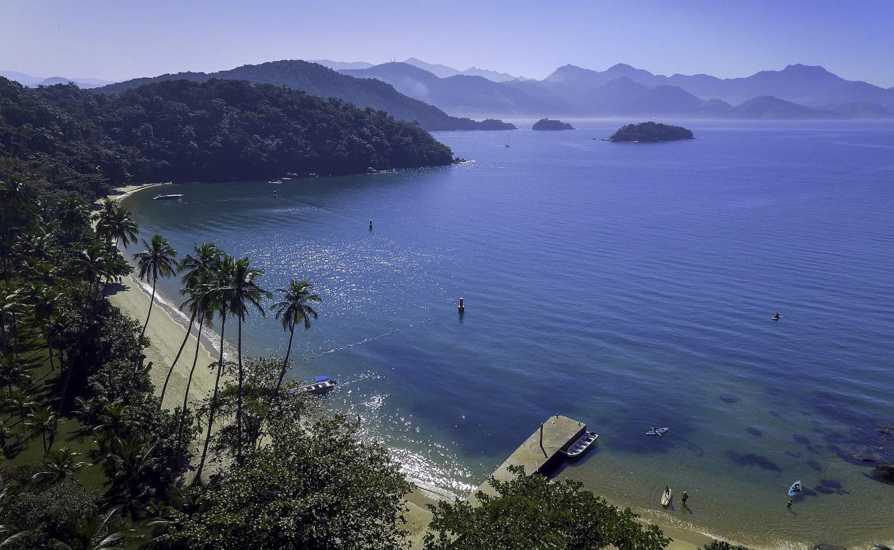 Praia de Freguesia de Santana'in fotoğrafı i̇nce bej kum yüzey ile