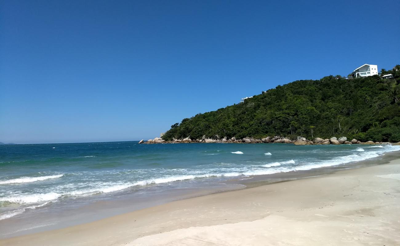 Praia das Cordas'in fotoğrafı parlak ince kum yüzey ile