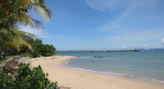 Laem Bong Beach