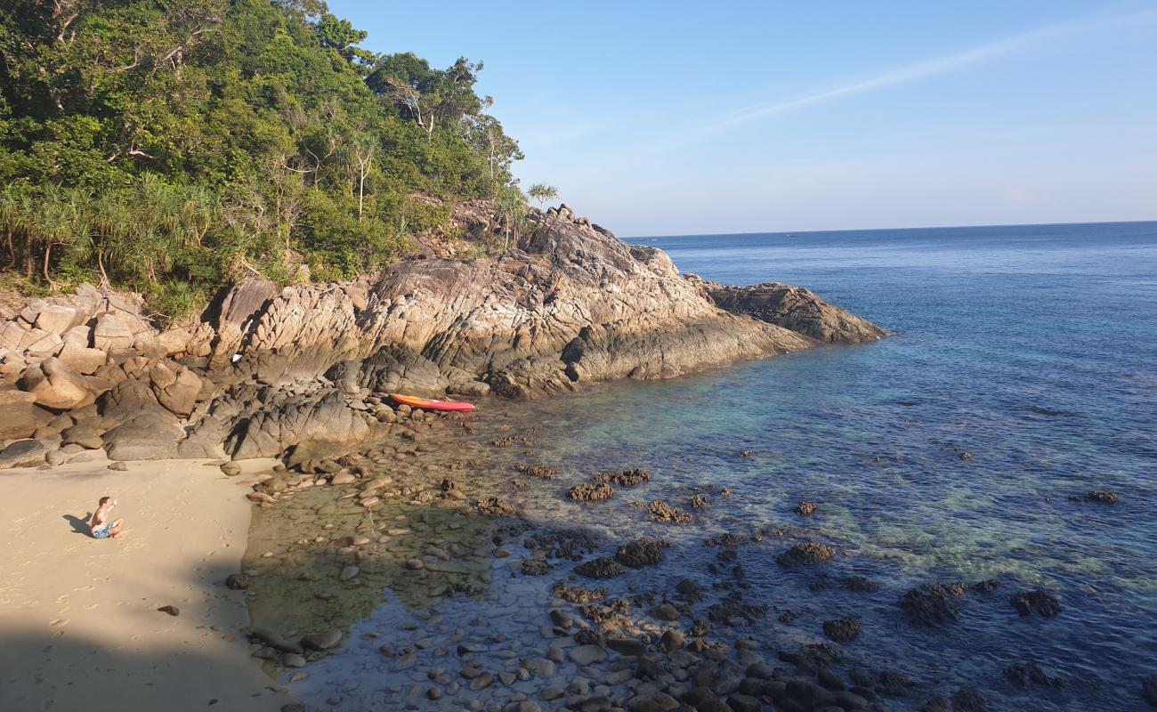 Lipe Secret Beach'in fotoğrafı #86 yüzey ile