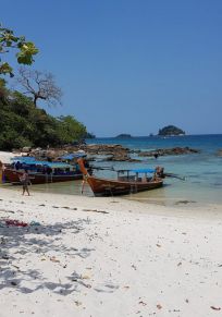 Koh Batong Adası
