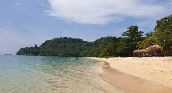 Koh Ngai Paradise Beach