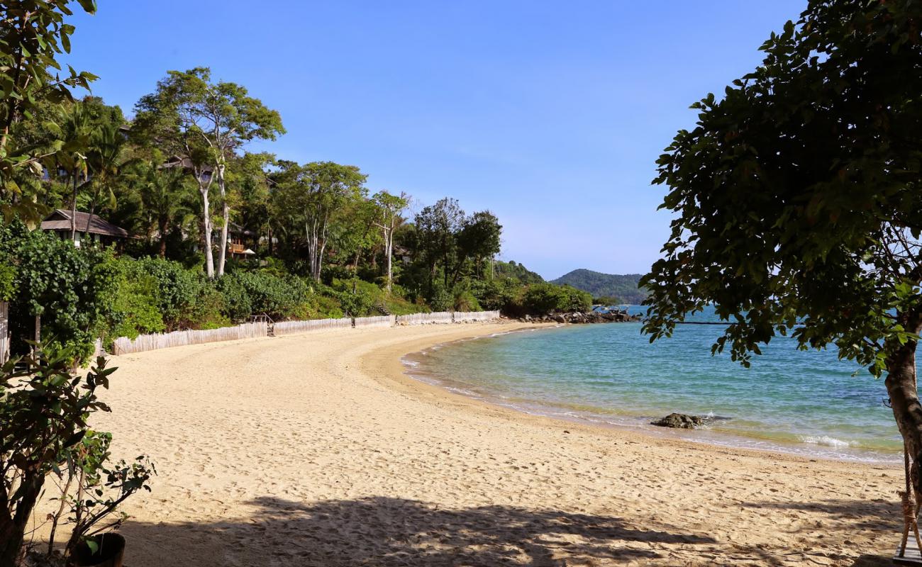 Six Sense Beach'in fotoğrafı parlak kum yüzey ile