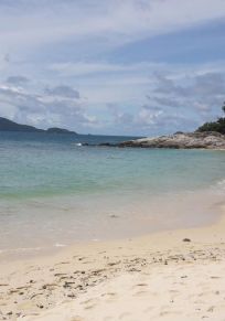Koh Kaeo Yai Adası