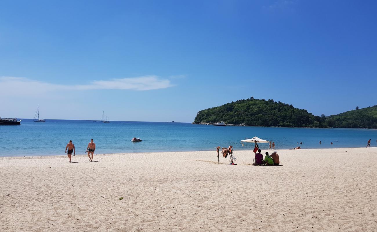 Layan Plajı'in fotoğrafı i̇nce bej kum yüzey ile