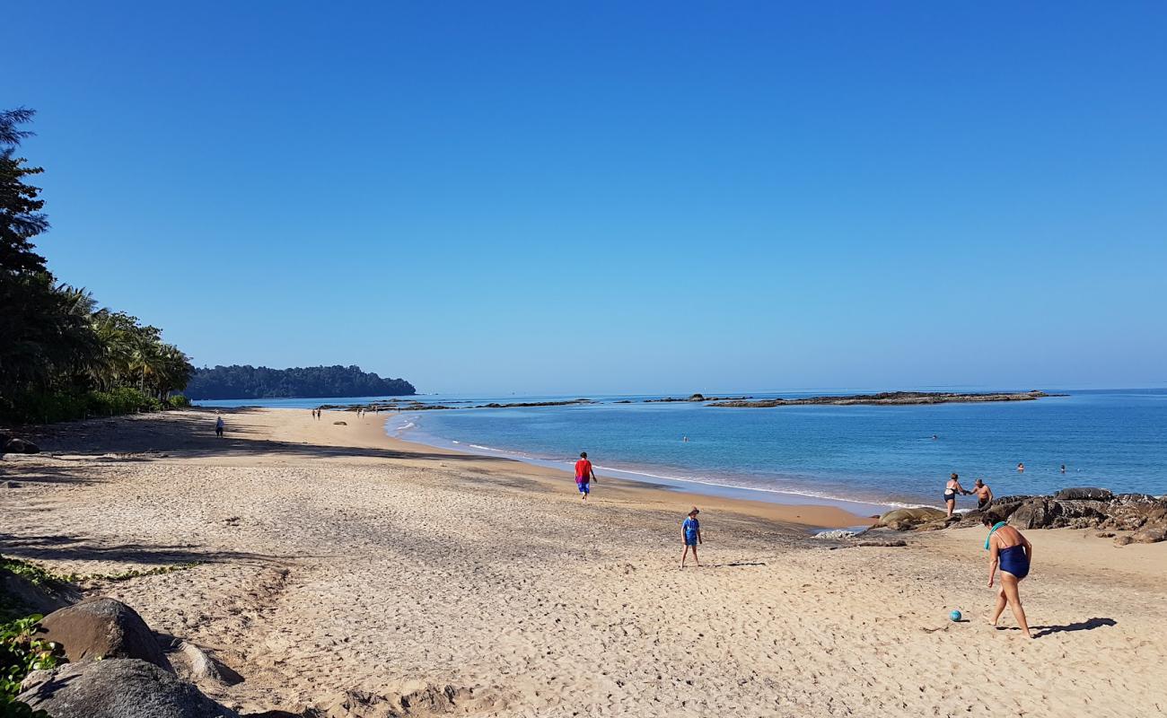 Nang Thong Beach'in fotoğrafı gri kum yüzey ile