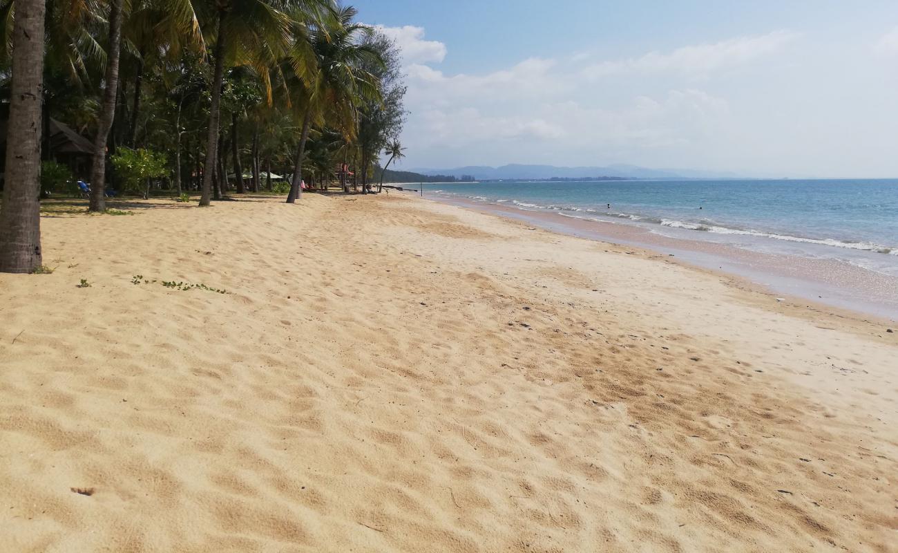 Anandah Beach'in fotoğrafı parlak kum yüzey ile