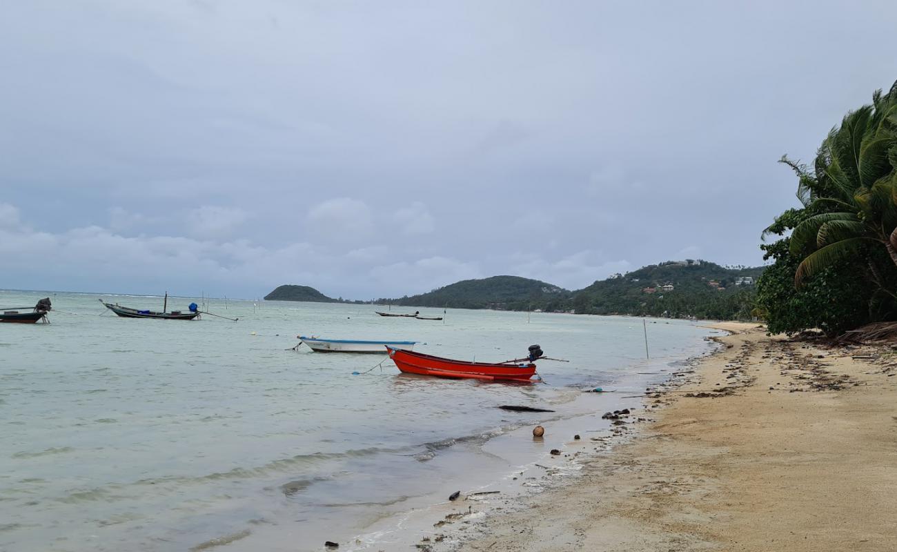 Bangmakham Sunset Beach'in fotoğrafı parlak kum yüzey ile