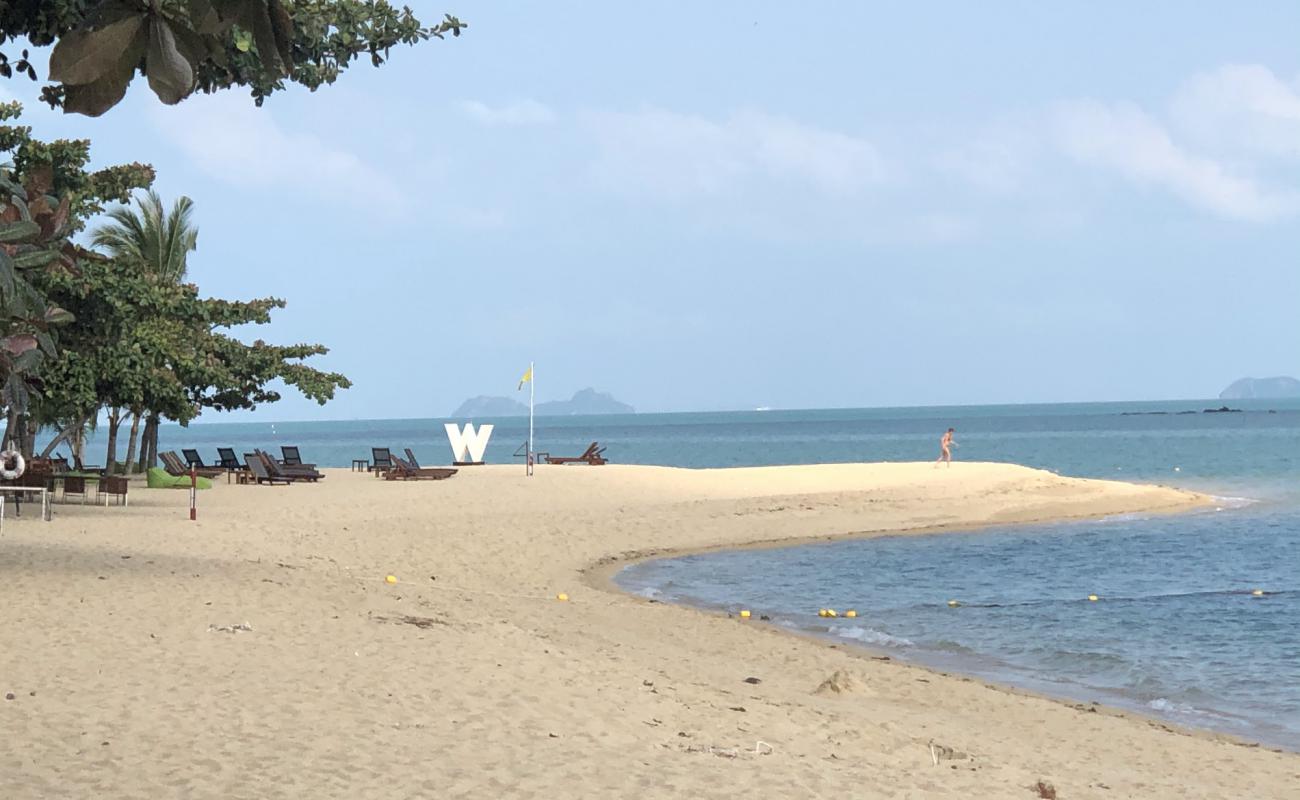 W Beach'in fotoğrafı parlak kum yüzey ile