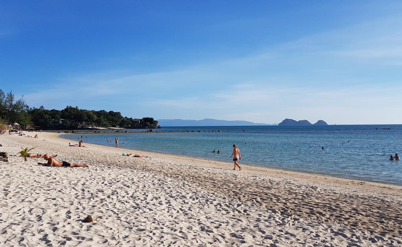 SriThanu Beach'in fotoğrafı parlak kum yüzey ile