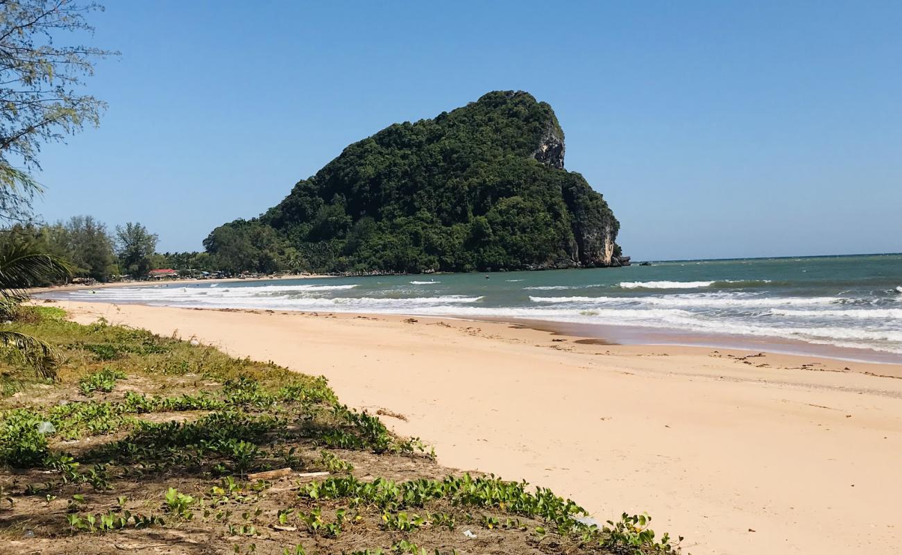 Bangburd Beach'in fotoğrafı açık bej kum yüzey ile