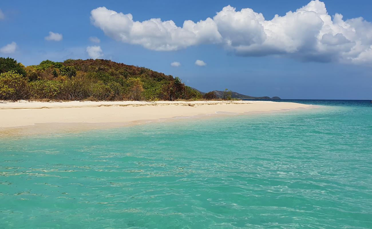 Ko I Ra Beach'in fotoğrafı açık bej kum yüzey ile