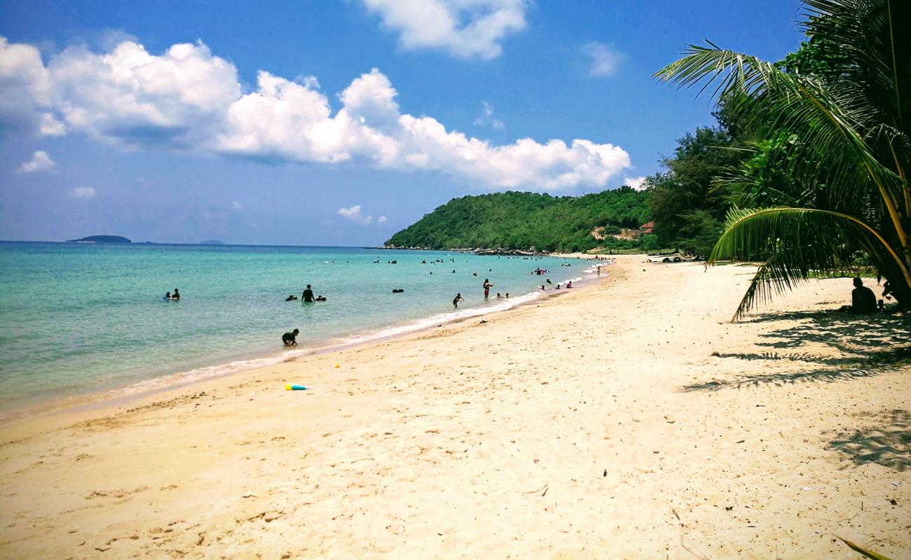 Sor Beach'in fotoğrafı açık bej kum yüzey ile