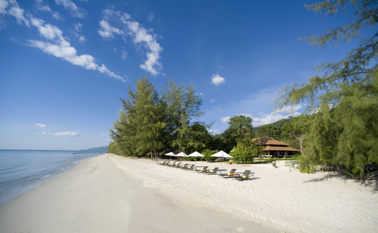 Centara Chaan Talay Beach'in fotoğrafı parlak kum yüzey ile