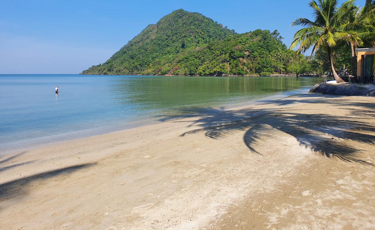 Siam Royal Beach'in fotoğrafı parlak ince kum yüzey ile