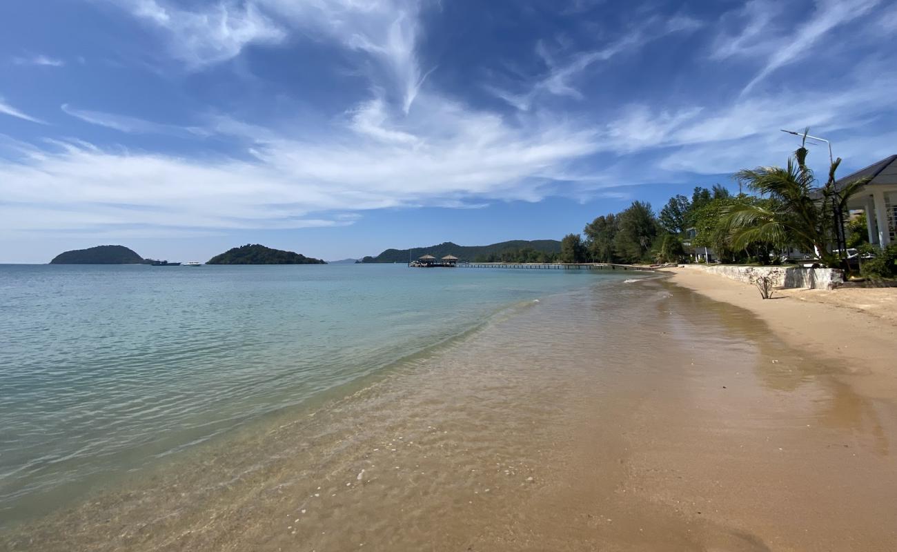 Ao Kao Beach'in fotoğrafı parlak kum yüzey ile