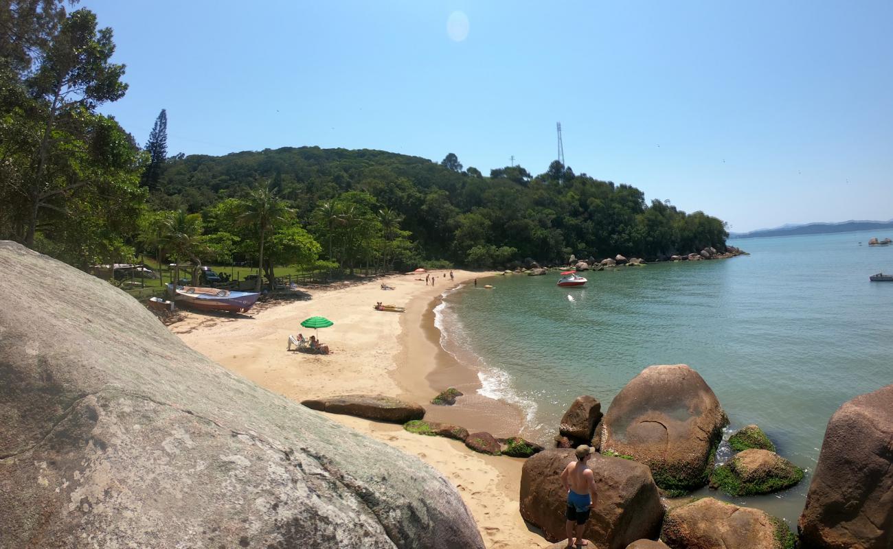 Praia Recanto'in fotoğrafı açık bej kum yüzey ile