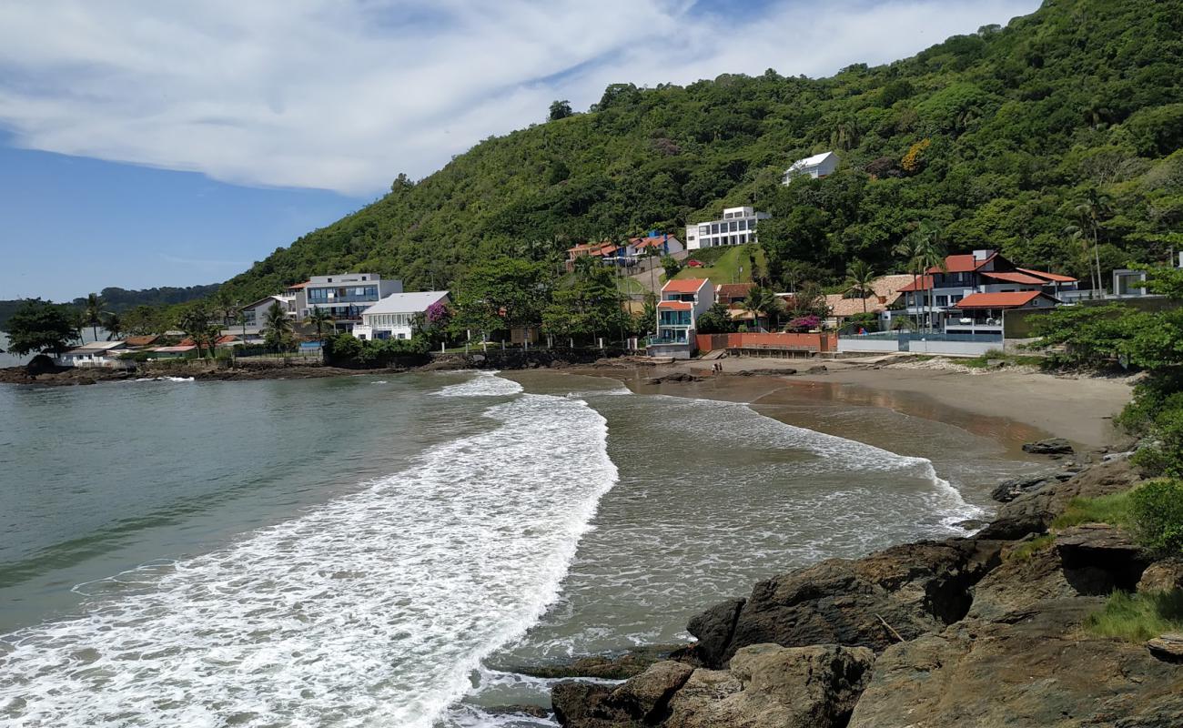 Geremias Beach'in fotoğrafı açık bej kum yüzey ile