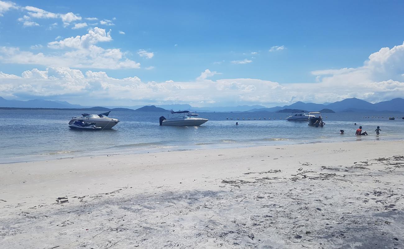 Praia do Cedro'in fotoğrafı açık bej kum yüzey ile