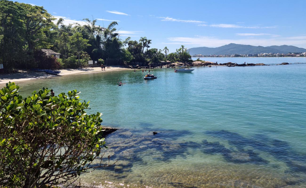 Praia do Frances'in fotoğrafı açık bej kum yüzey ile