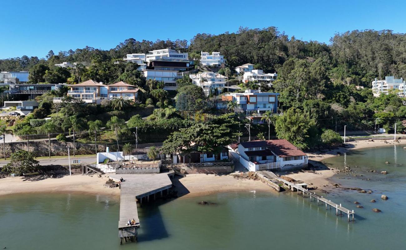Praia dos Fufos'in fotoğrafı açık bej kum yüzey ile