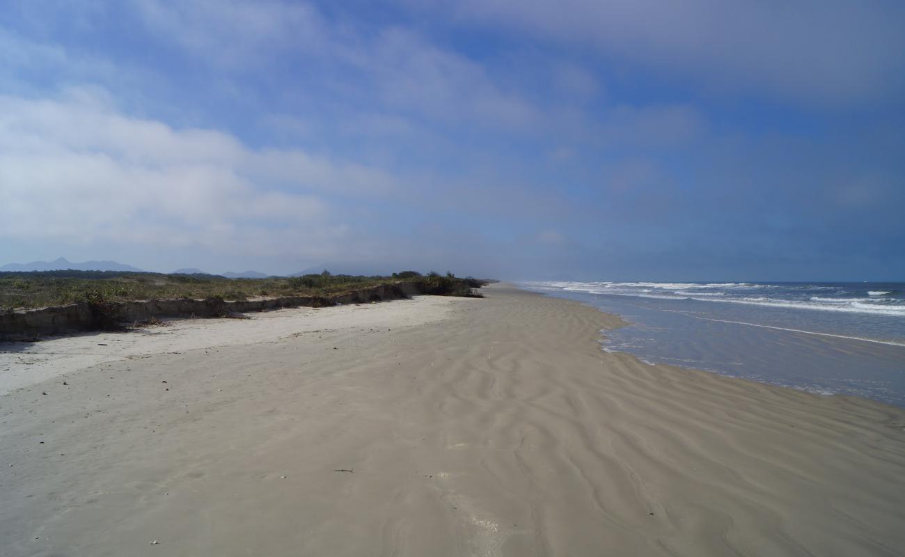 Praia Maruja'in fotoğrafı i̇nce bej kum yüzey ile