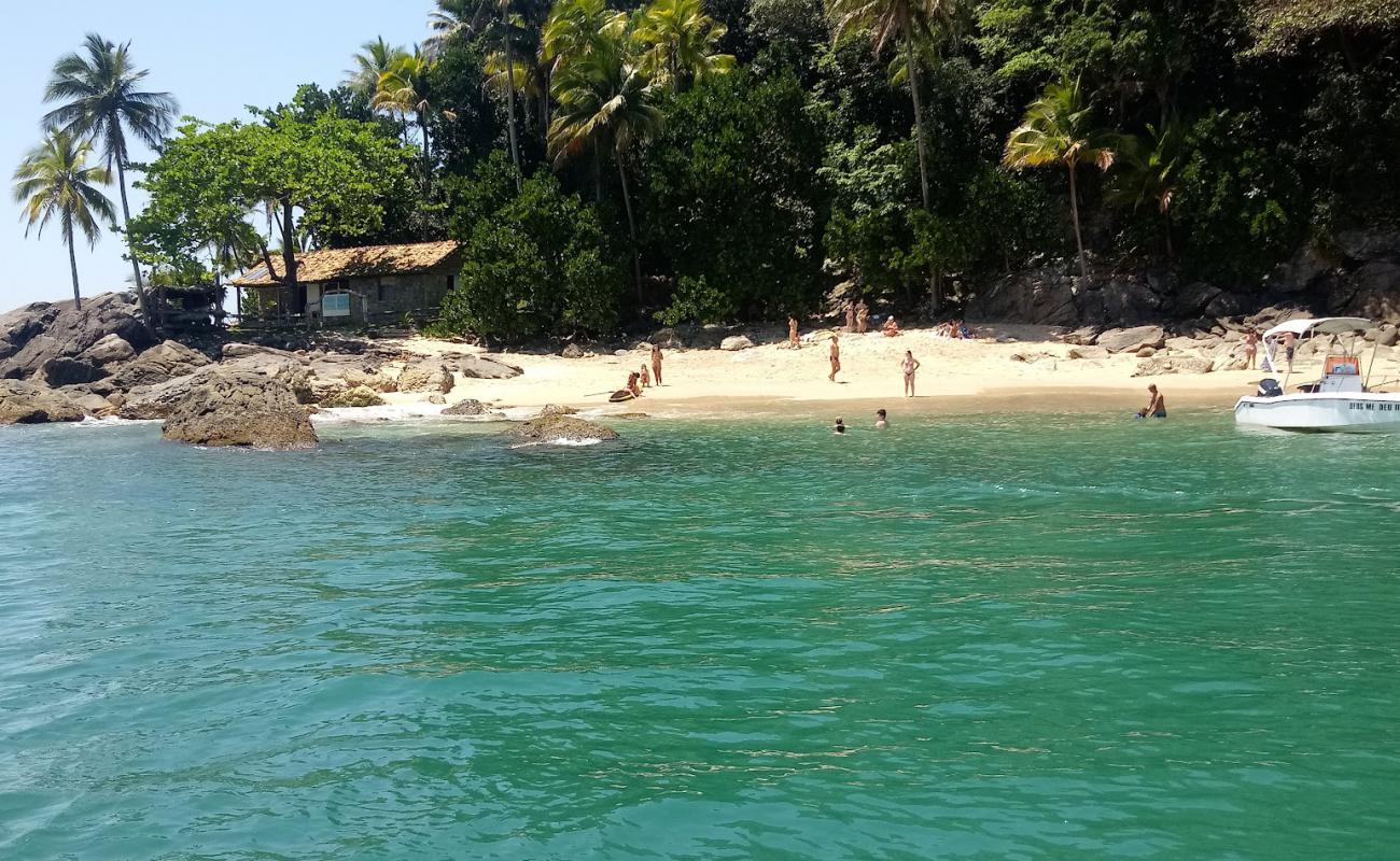 Ilha dos Gatos Beach'in fotoğrafı açık bej kum yüzey ile