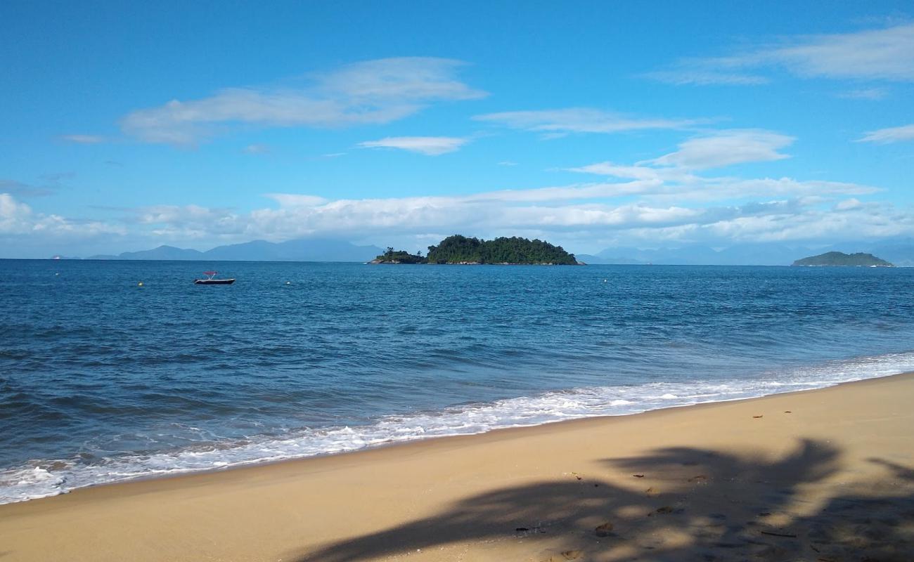 Praia das Goiabas'in fotoğrafı açık bej kum yüzey ile