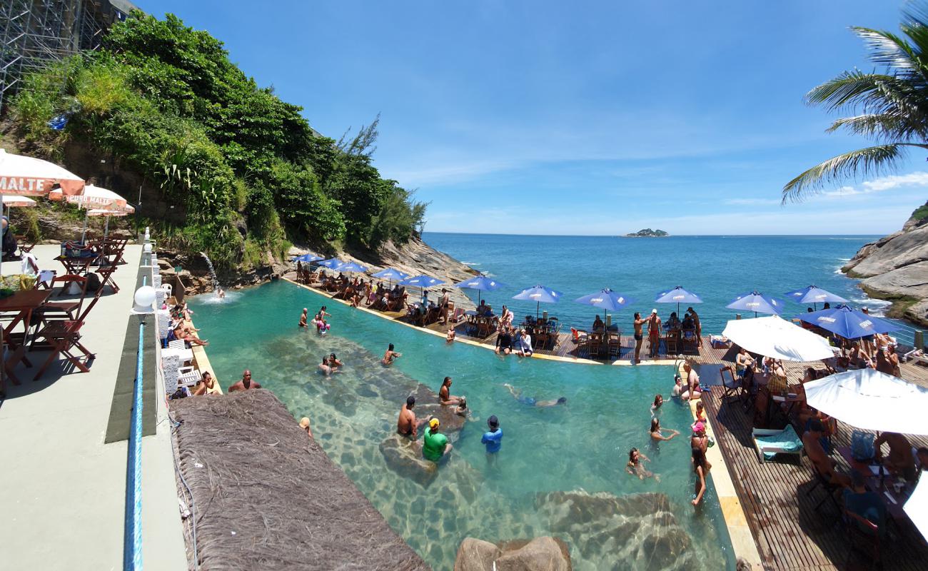 Piscina Salgada do Costa Brava'in fotoğrafı beton kaplı yüzey yüzey ile