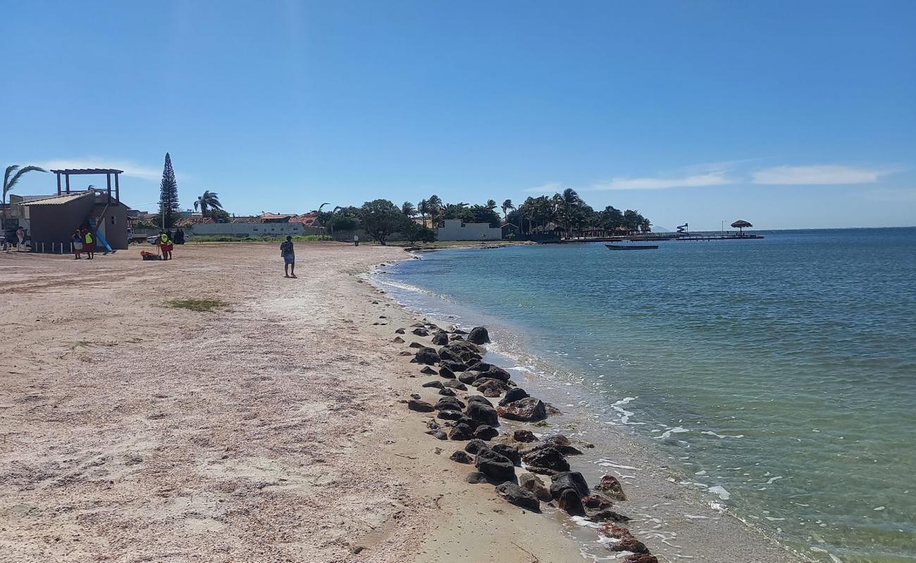 Praia Das Pedras De Sapiatiba'in fotoğrafı açık bej kum yüzey ile
