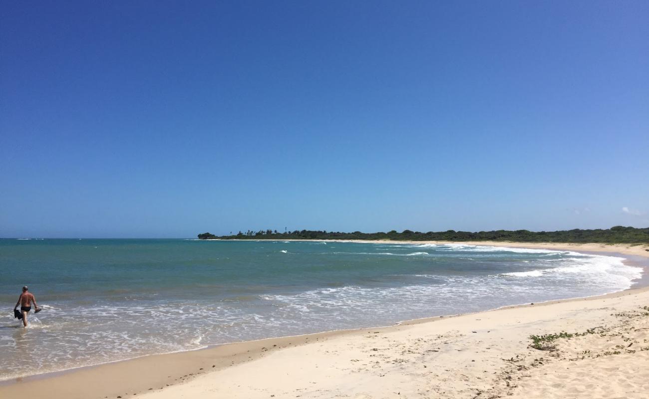 Praia de Itaquena'in fotoğrafı açık bej kum yüzey ile
