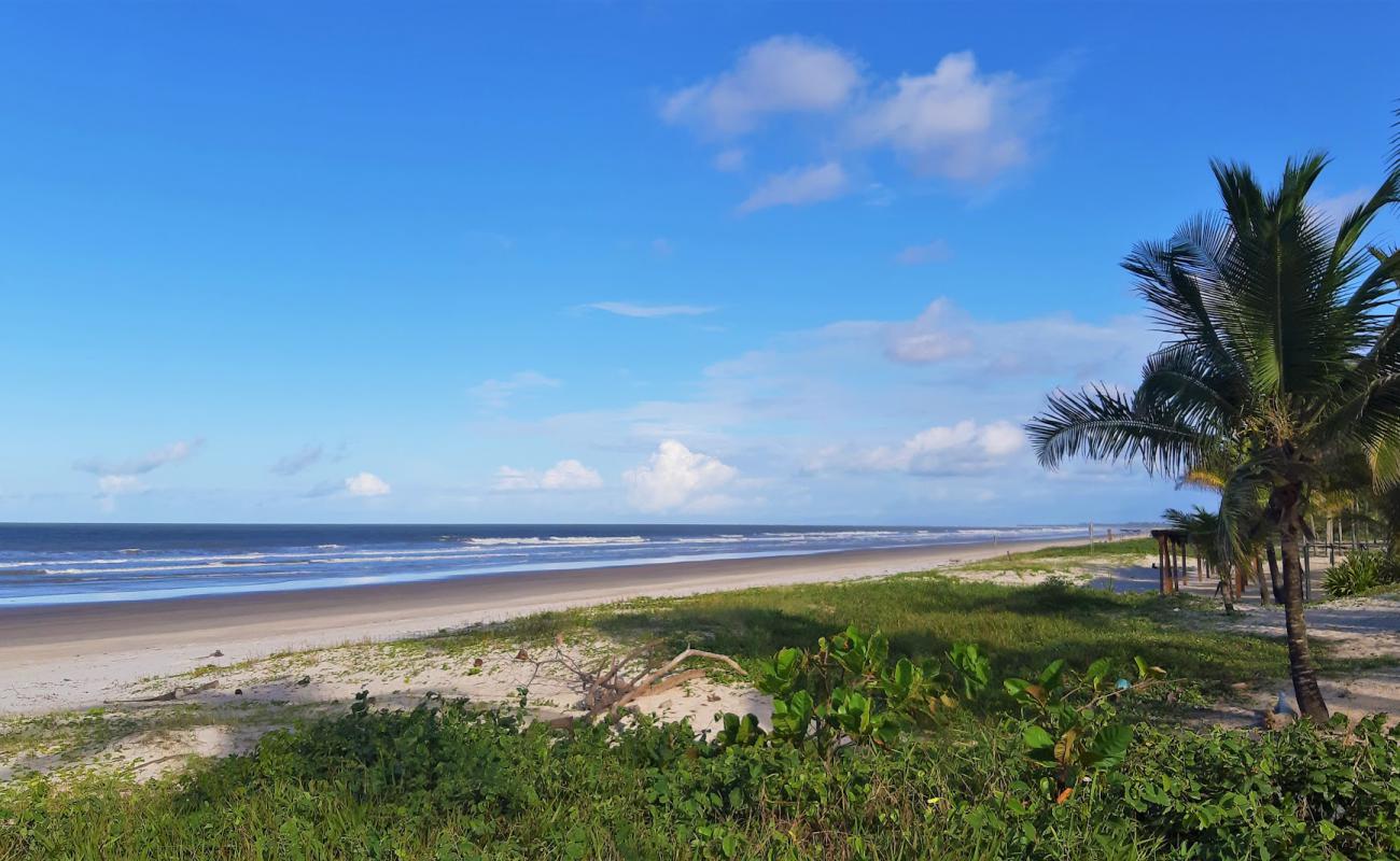 Praia Barra de Albino'in fotoğrafı açık bej kum yüzey ile