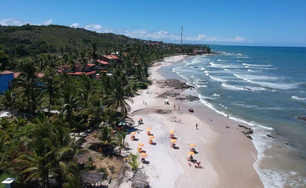 Praia Sirihyba'in fotoğrafı açık bej kum yüzey ile