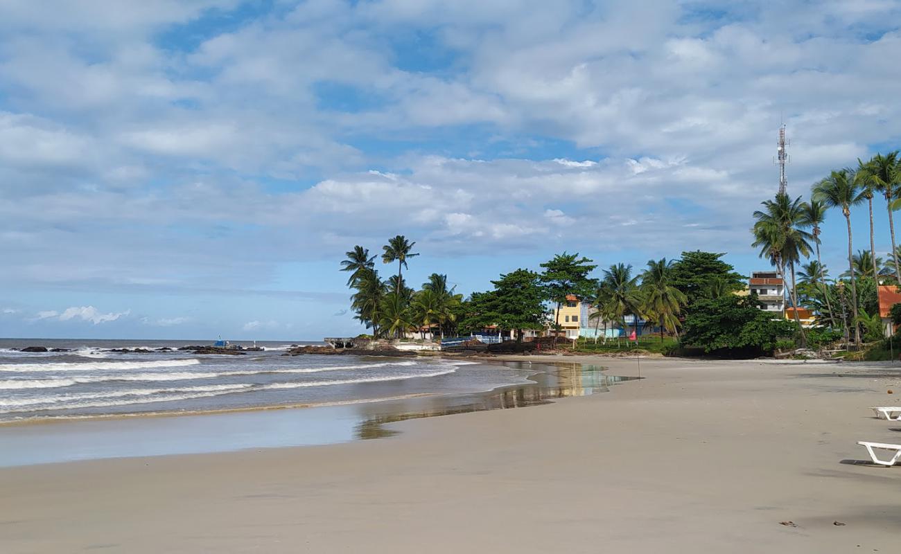 Praia dos Milagres'in fotoğrafı açık bej kum yüzey ile