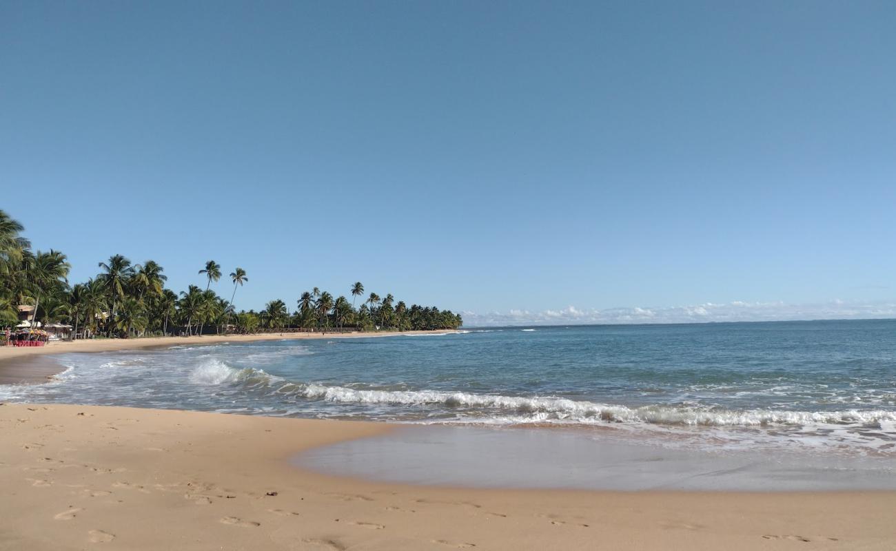 Praia Tres Coqueiros'in fotoğrafı açık bej kum yüzey ile