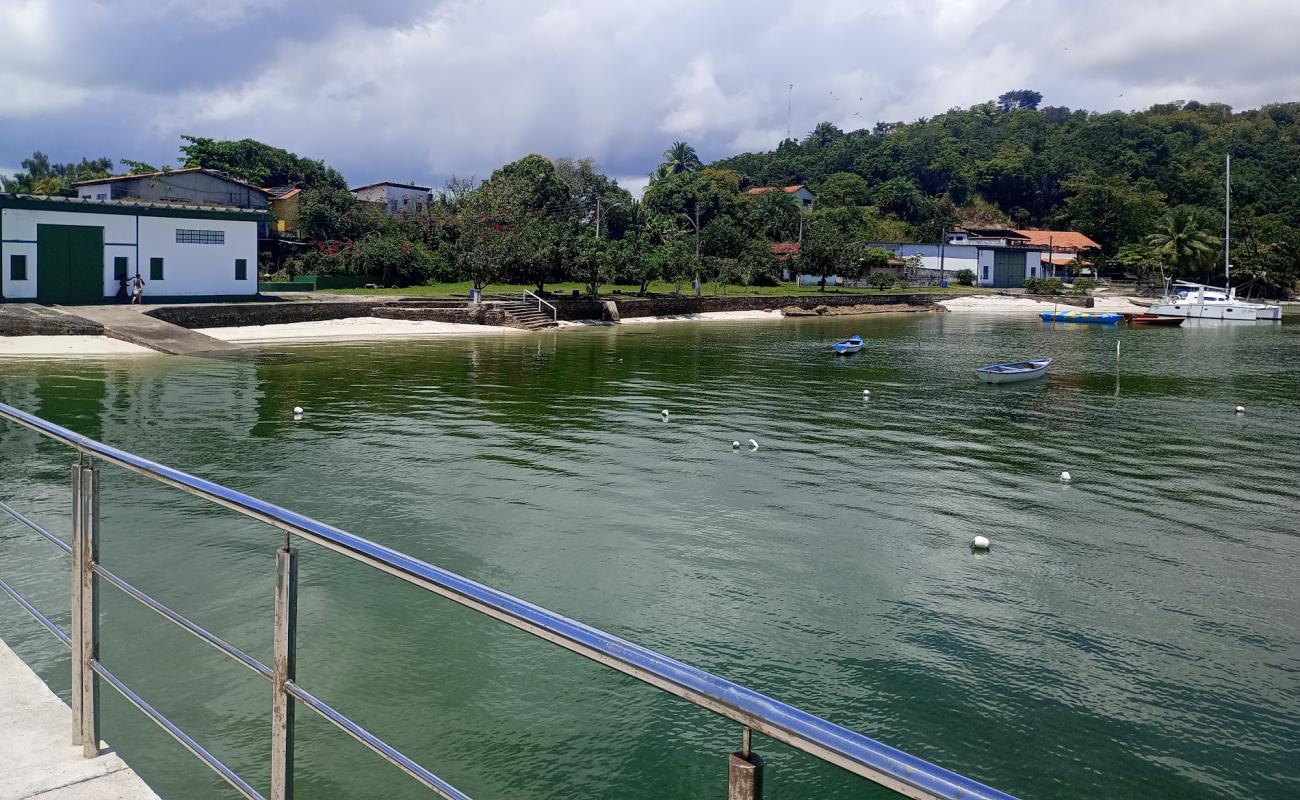 Praia da Barra do Paraguacu'in fotoğrafı açık bej kum yüzey ile