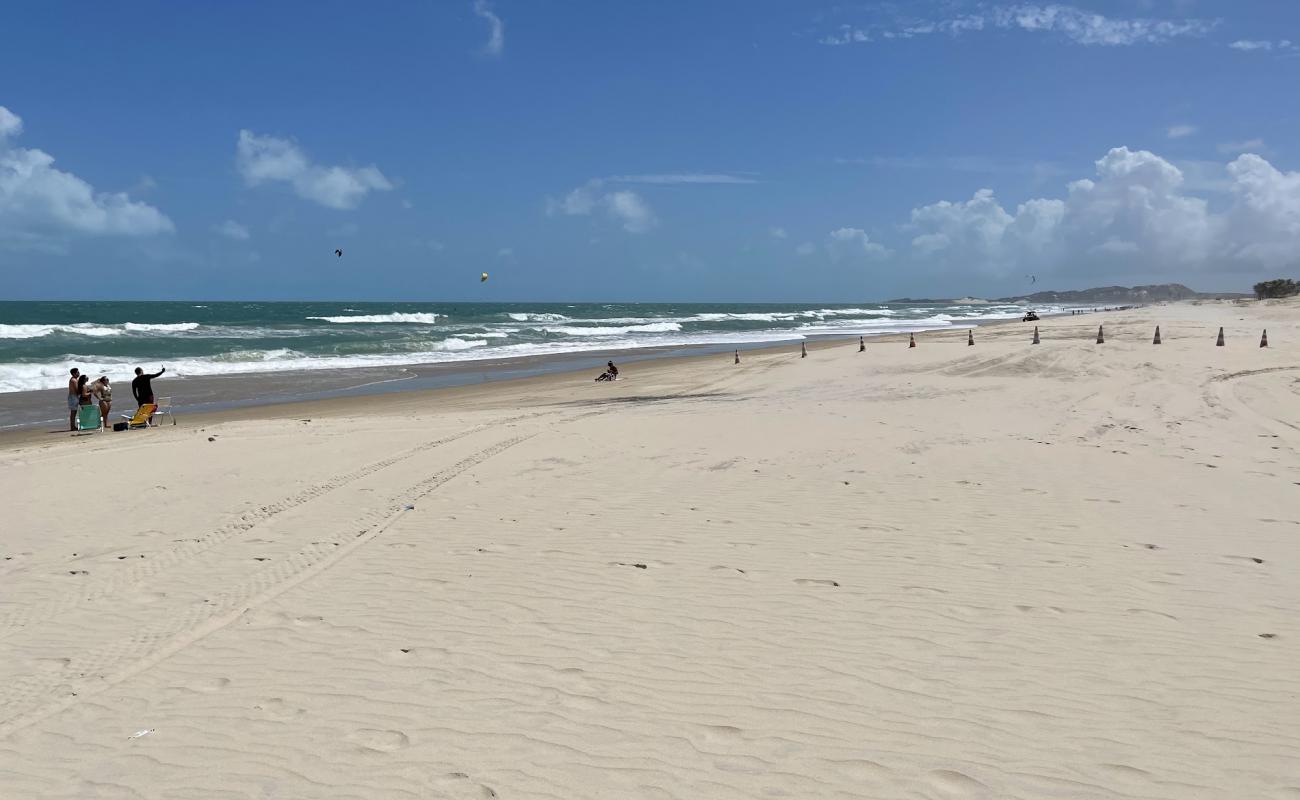 Praia Bela'in fotoğrafı açık bej kum yüzey ile