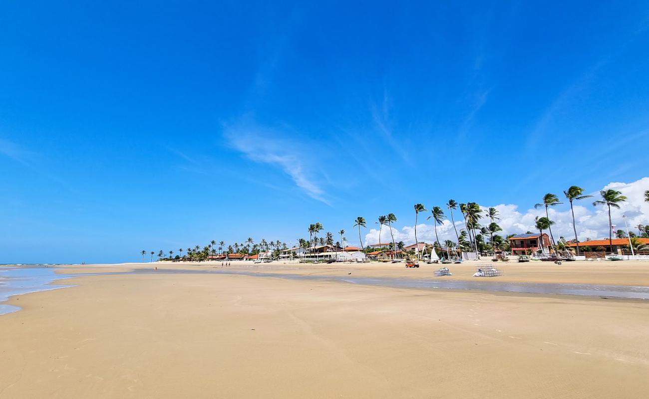 Praia de Guajiru'in fotoğrafı açık bej kum yüzey ile