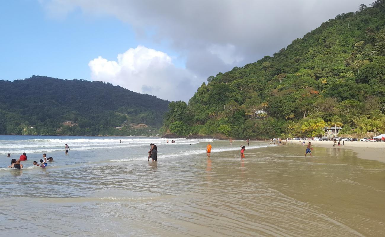 Tyrico beach'in fotoğrafı parlak ince kum yüzey ile